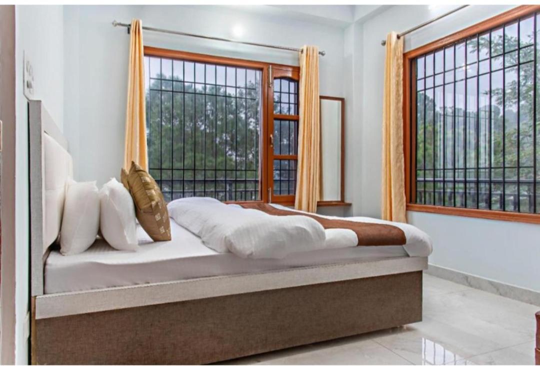 The Kasauli Western Uphills I Serviced Apartments I Pvt Balcony I Peacefull Area I By Exotic Stays Εξωτερικό φωτογραφία